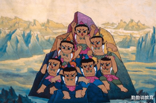 艾莎公主|初中生“动漫黑板报”走红，绘画功底惊艳，美术生看后自愧不如