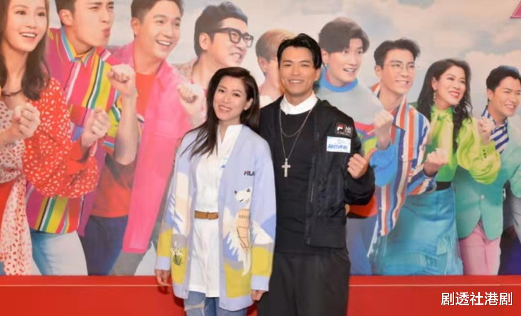 周嘉洛|回归有望？《爱回家》两大婚礼举行在即，周嘉洛惊现众人大合照中