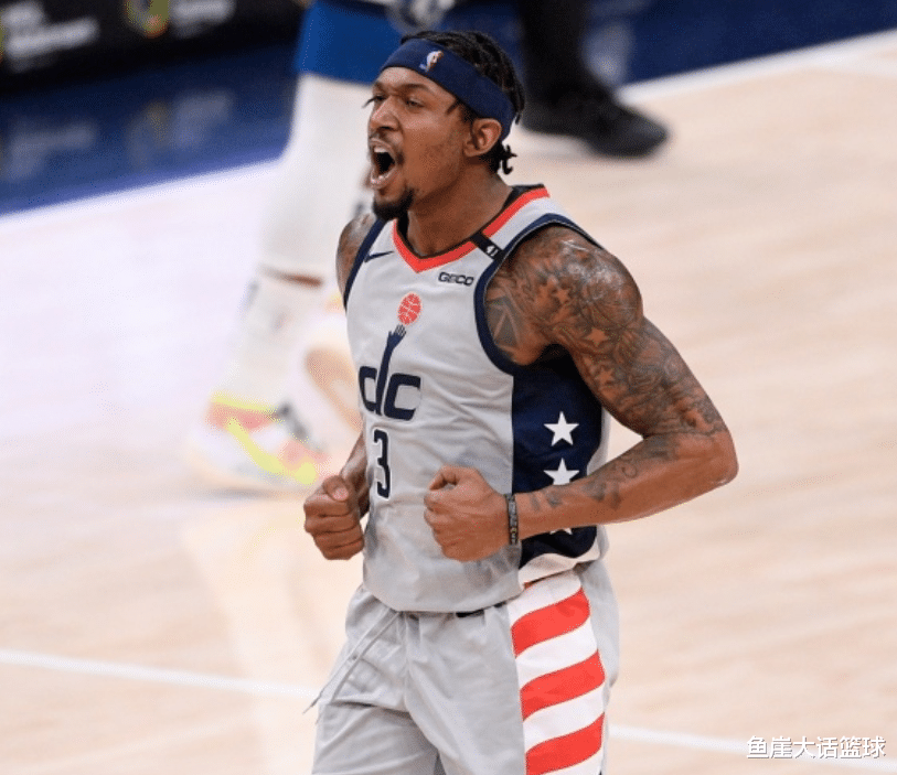 威斯布鲁克|领先1分！恩比德受伤霍华德3+2，威少6+10比尔10+3，悍将爆发立功