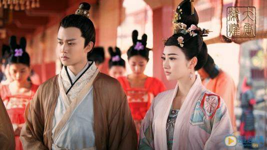 任嘉伦|任嘉伦中年瓶颈？“草根”逆袭只在童话，靠爹拼原生他输惨了