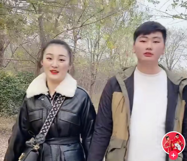 李颖|大衣儿媳成立公司，坐老板位霸气总裁范尽显，手上鸽子蛋太耀眼