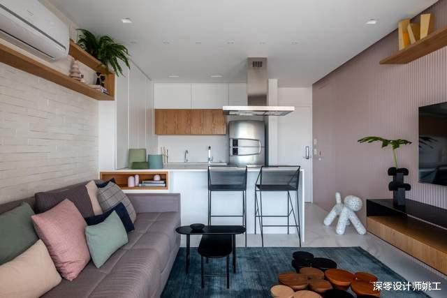 65㎡装得够聪明！靠窗打错层卡座，一边代替餐椅，另一边做桌面