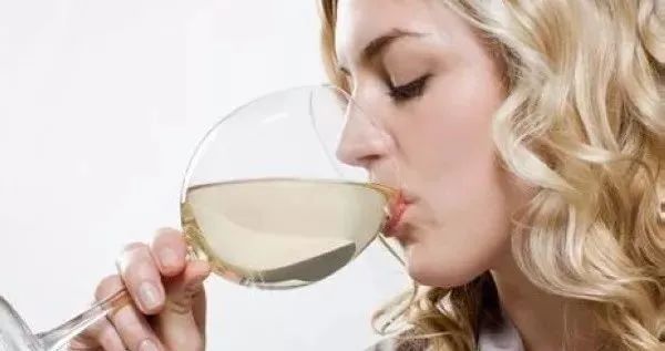 健康知识小讲堂|诺丽果营养成分之活性酵素