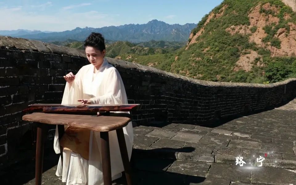 汉服资讯古装文化 此曲只应天上有!被航天员王亚平带上太空的,该不会是这种乐器?