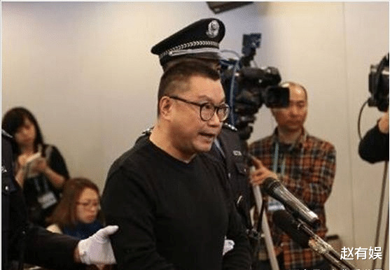 娱乐圈|一资深艺人爆料吸食禁品的艺人:确定有3人,其中1人是老牌歌星