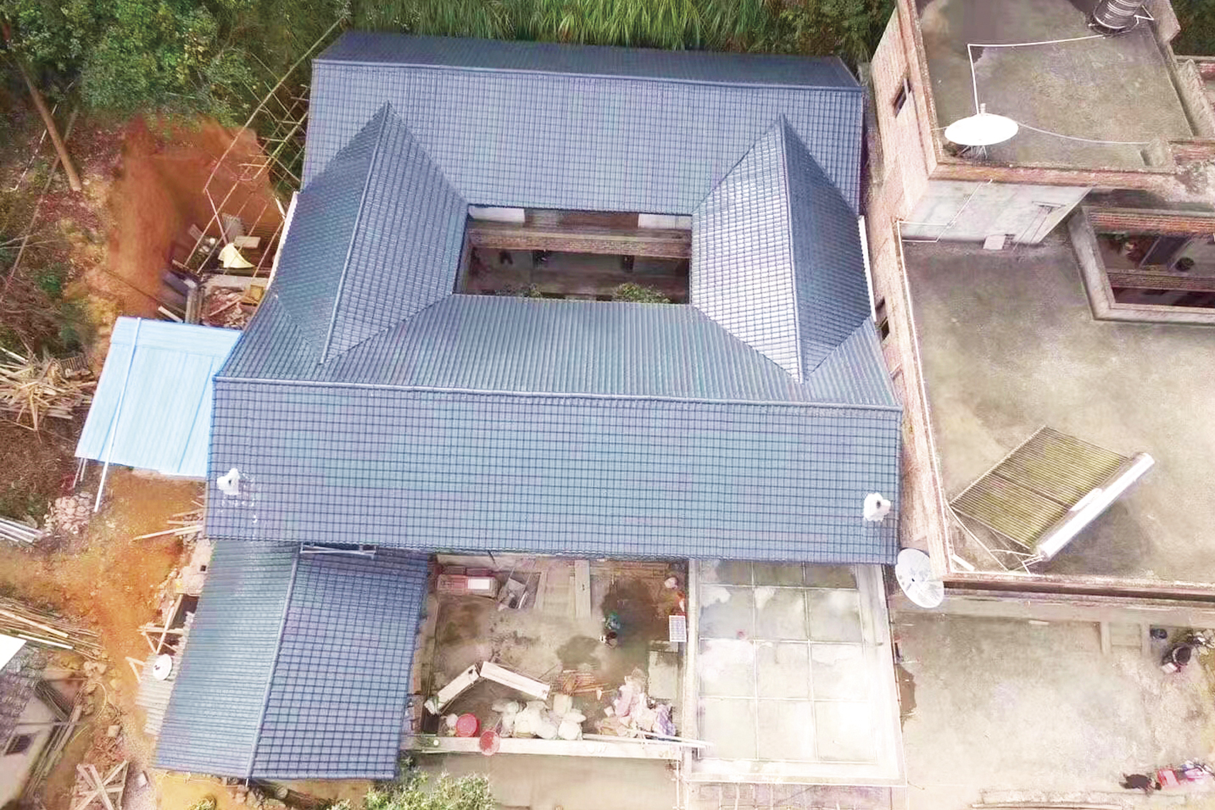 星发树脂瓦|农村自建房别墅,屋顶该选什么瓦?