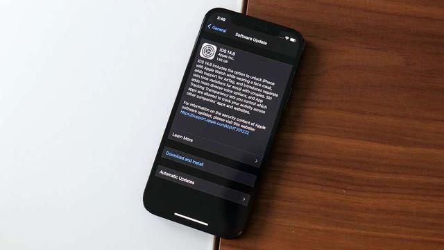 iOS|iPhone13 Pro“定妆照”曝光后摄将大提升 官方推送iOS14.6正式版