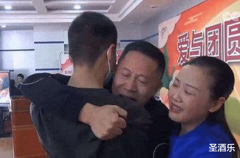 隐忍14年找到生母,被拐的男孩付建涛,真的好厉害也好可怜