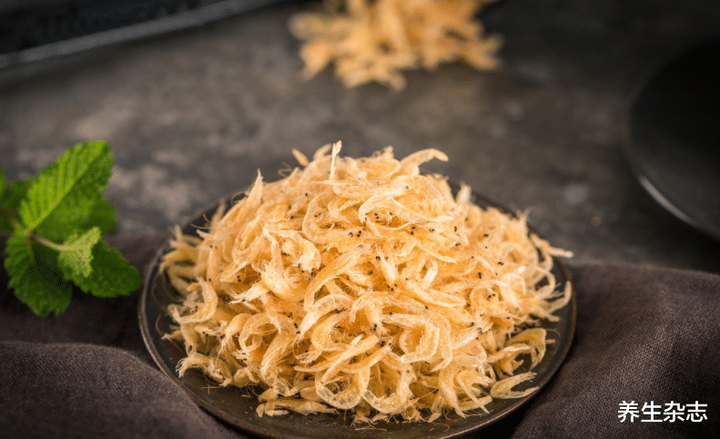 骨质疏松|?吃一口胜过2斤“虾皮”,骨科专家:你若常吃,或能帮你养出“钢筋铁骨”