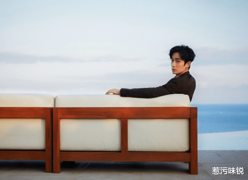 朱一龙|朱一龙很温柔，而温柔的外表下，却有着一颗坚韧的内心