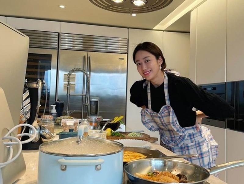 全慧彬|从《女杰6》到家庭剧女主角，全慧彬嫁了牙医丈夫，花路重新铺就