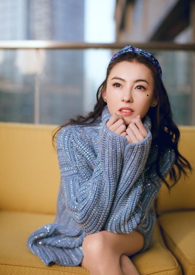 吉濑美智子|惋惜！又一知名顶流女星宣布离婚，结束了长达11年的婚姻