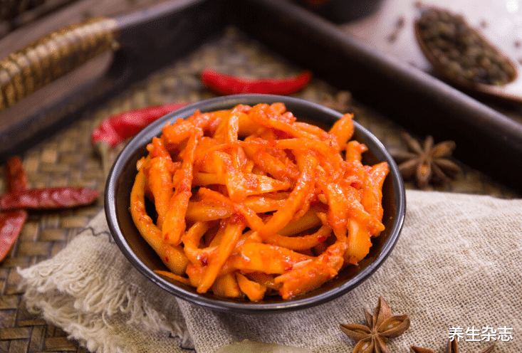 医生|胆固醇“大户”被揪出，吃一口等于10斤肥肉，医生：不想脑梗找上门尽量少吃