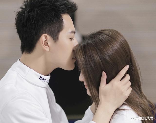 杨紫|比起心疼毛晓彤，我更心疼被张小姐撩男朋友，却不敢吭声的杨紫