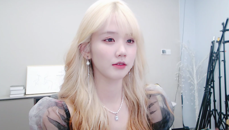 云缨|王者荣耀:国服发育路撩妹水平,拿下纯欲天花板,成功脱单?