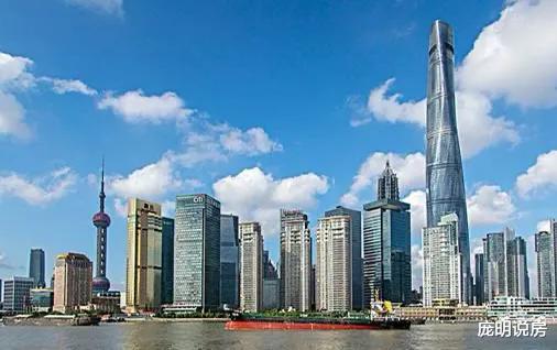 房价|中国房价最高的小区，一百万只能买个停车位，均价23万每平米
