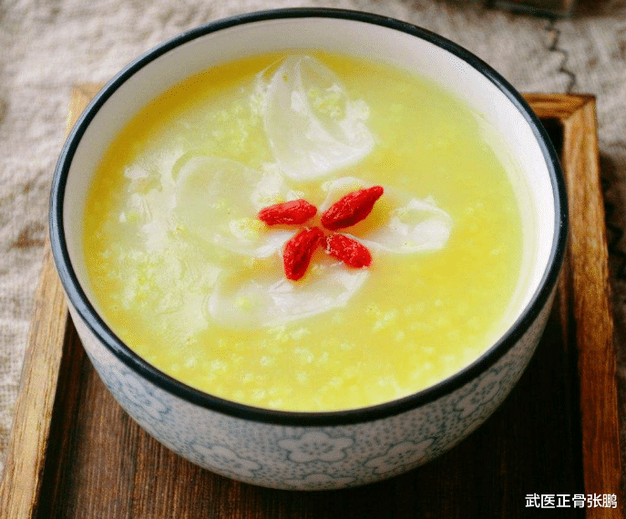 痛风|这一物是痛风“天敌”,37岁男子靠吃它降酸成功,医生:值得借鉴