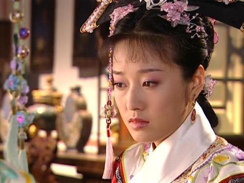 紫薇|还珠：难怪紫薇极力劝永琪和知画“圆房”，你看紫薇背后站着谁？