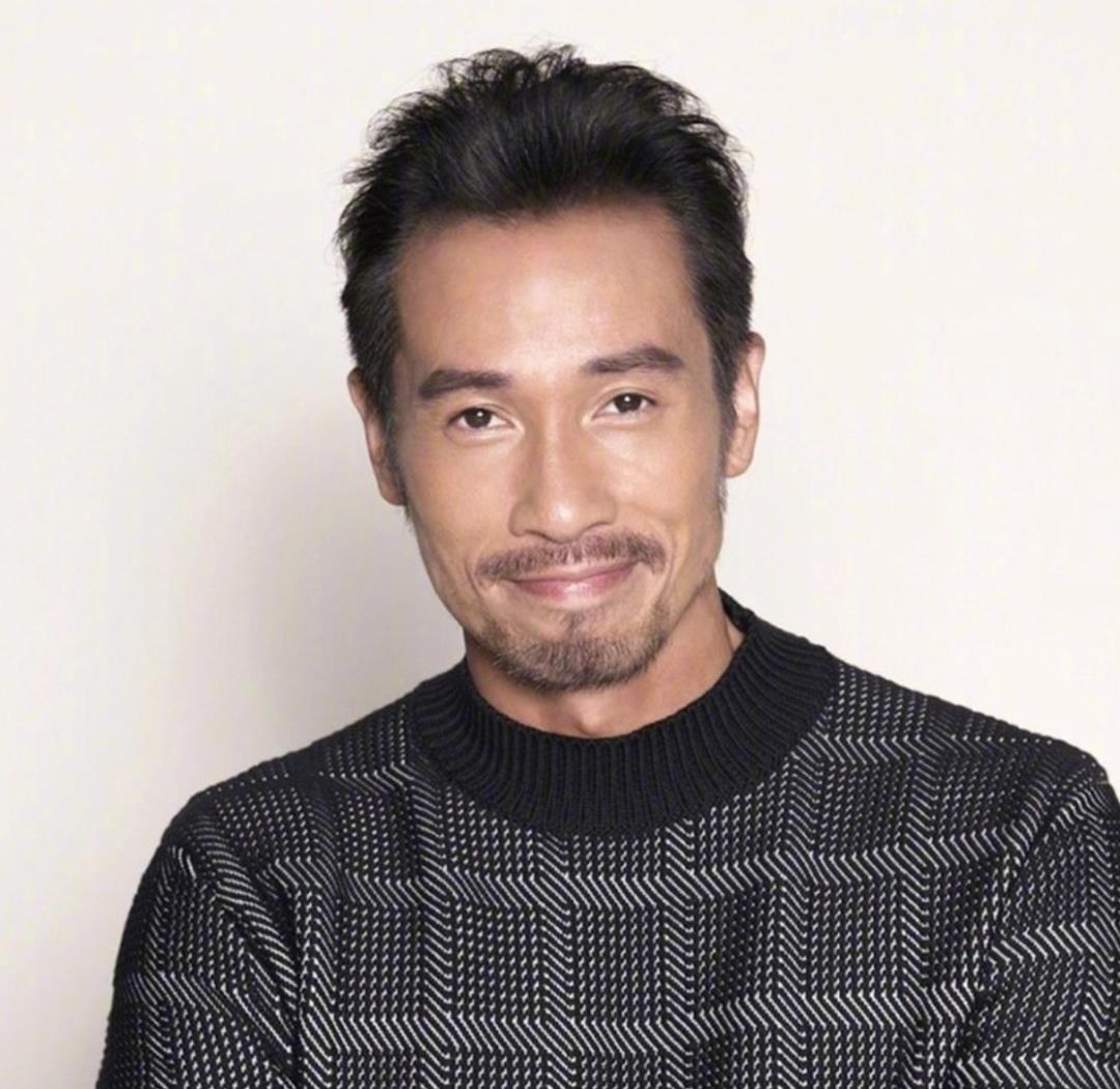 TVB|11位TVB男演员颜值大赏，凸嘴、脸长、皱纹多，不帅也能当男主