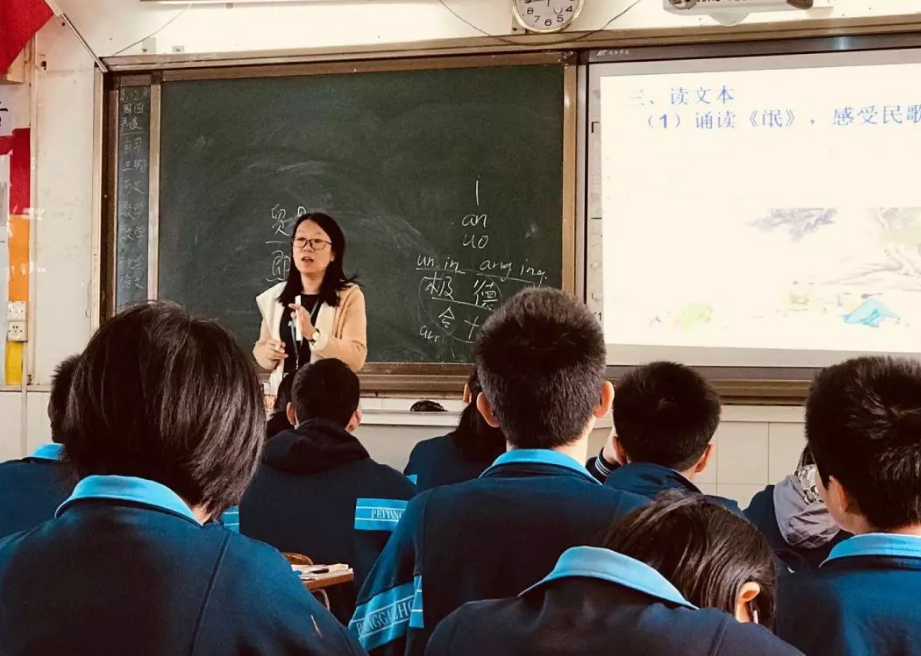 Ainee妈咪|“佛系老师”频繁出现，不争不抢很随和，学生却有点不适应