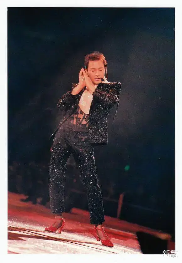 大卫·鲍威|摇滚巨星大卫·鲍伊和绝世名模伊曼的神仙爱情