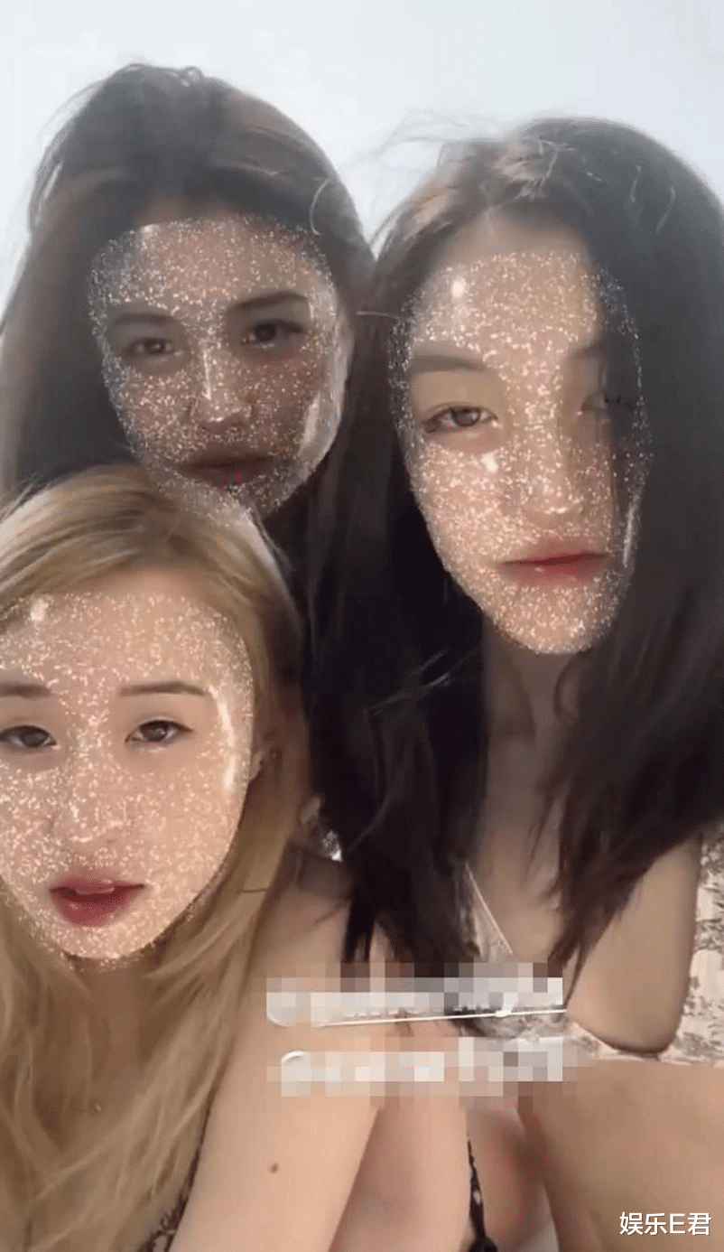 李嫣|15岁李嫣与章子怡继女游三亚，海边自拍秀身材，网友：成熟得好早