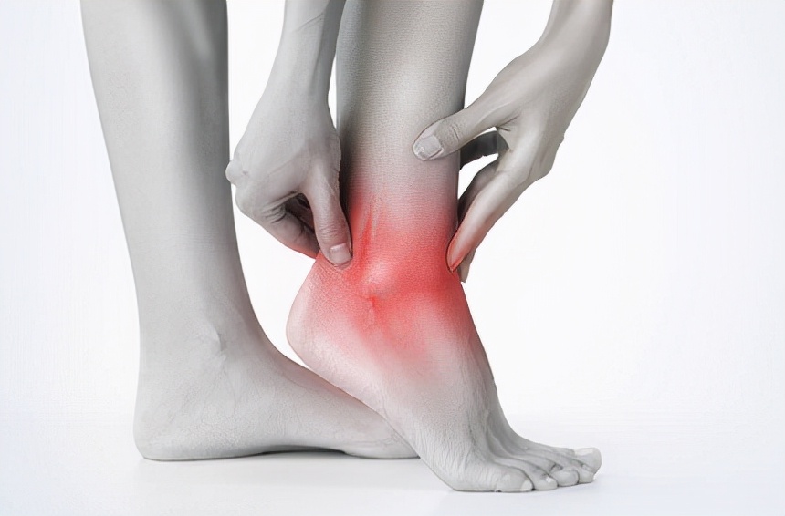 尿酸|晨起有这4种“迹象”，说明“尿酸”已结晶！警惕肾结石“敲门”