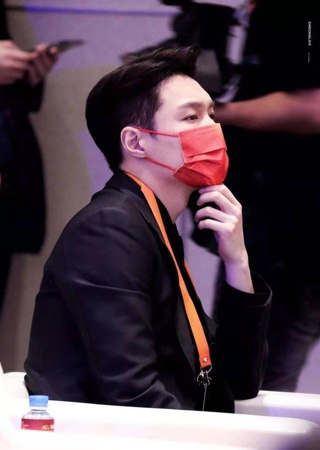 张艺兴|张艺兴无锡行程确定，录制跨年晚会《最美的夜》