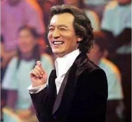 李咏|李咏离世，妻子发文“永失我爱”，2亿遗产却一分钱没有拿到！