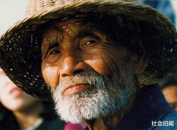 人类理论上能活1000岁，剩下的900多岁神秘消失，谁偷走了我们的寿命？