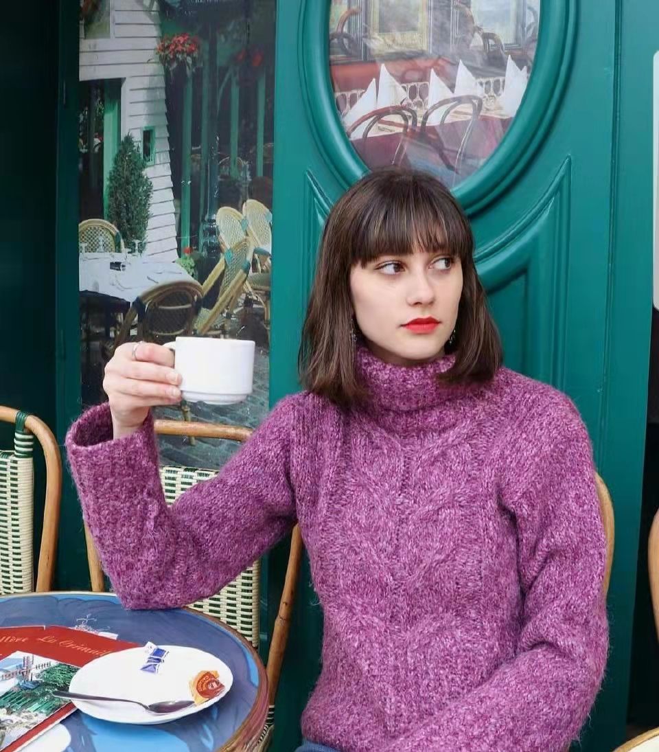 小白爱美搭 秋季必备毛衣“花式搭配”，轻松玩转时尚，防寒保暖又高级