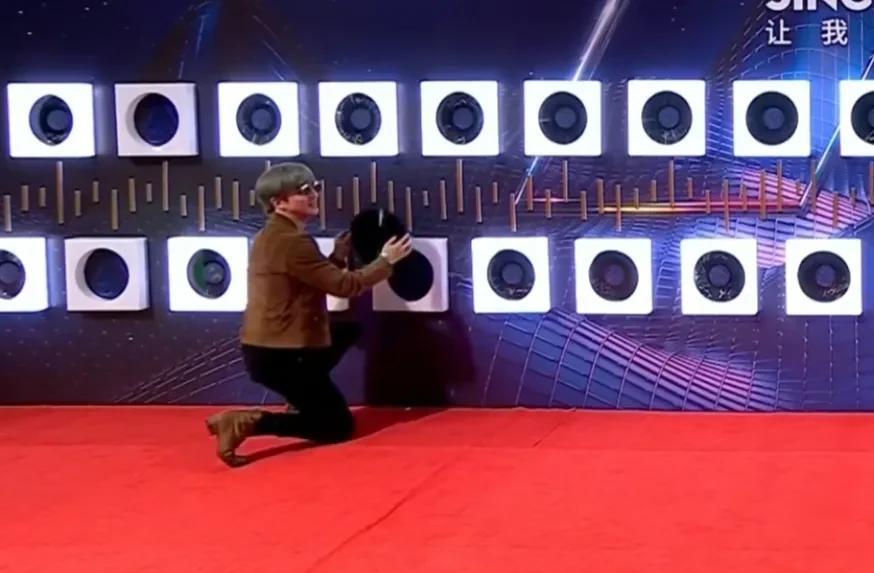 明星|一场音乐盛典8位明星遭遇尴尬，暴露娱乐圈三大真实现状