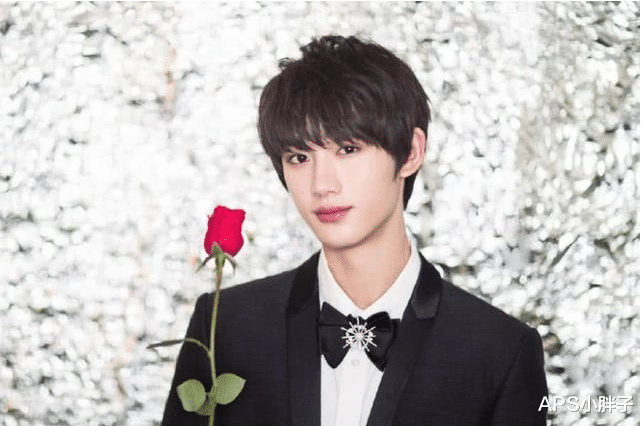 赵露思|黄磊张子枫关系不正常？赵露思拒演陈芊芊2？丁程鑫 坑粉丝？