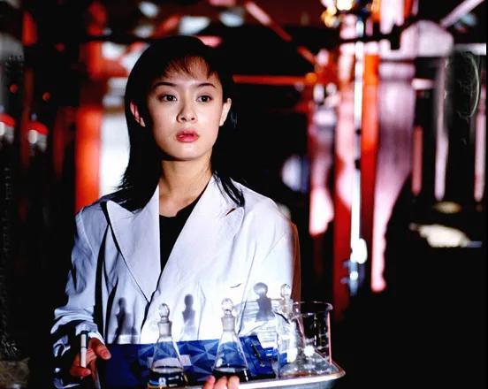 孙俪|不拍戏就不见踪影，拒绝参加综艺的孙俪，打了多少明星的脸？