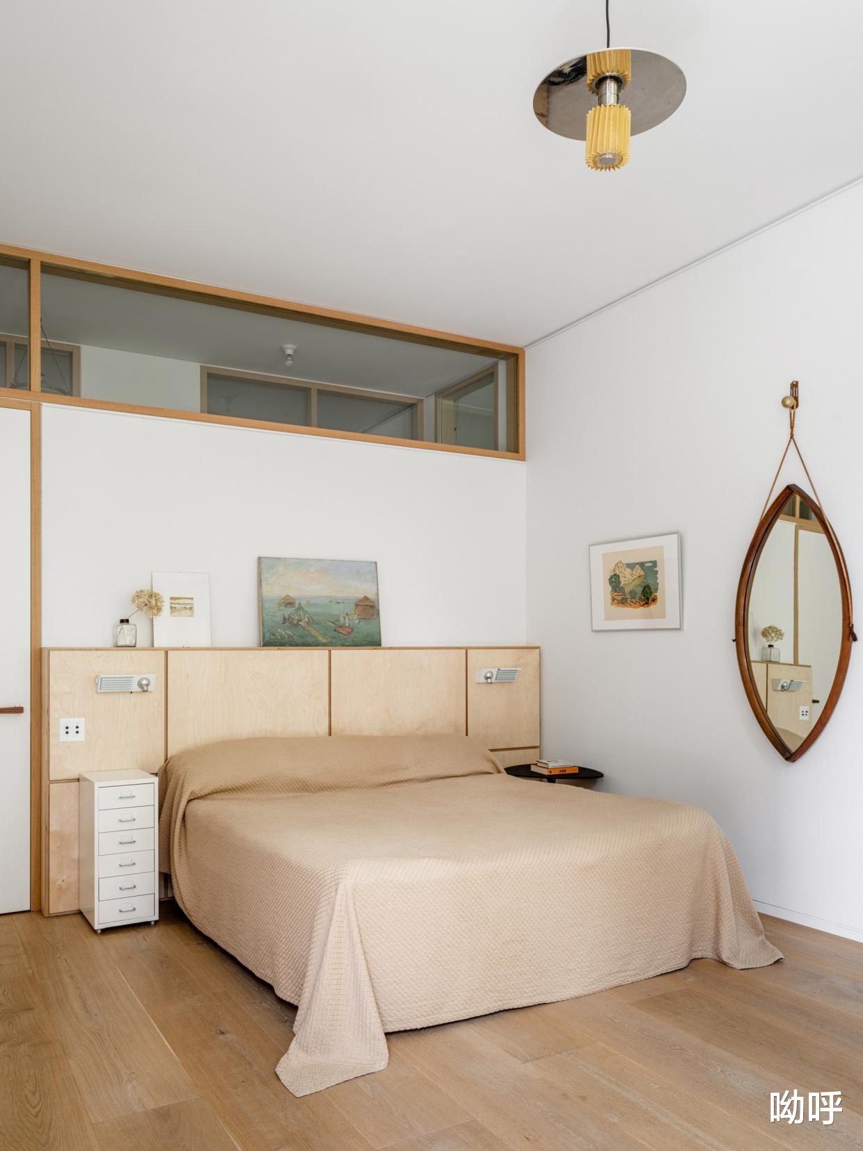 几何设计搭配艺术品的建筑师自宅