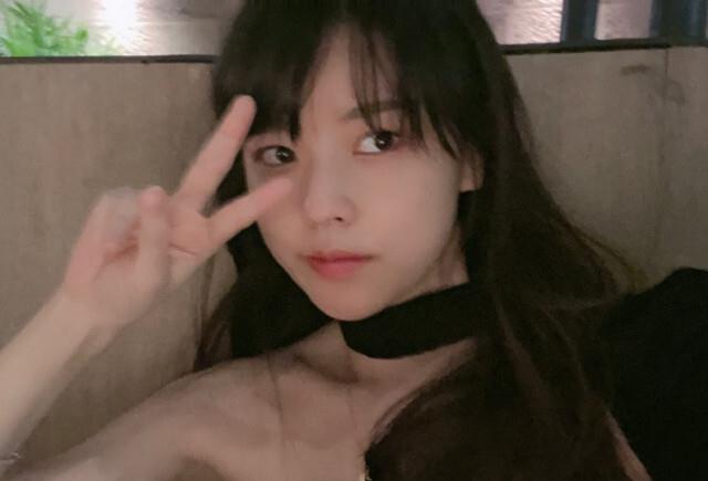 女主播|女主播解说职业比赛，腐团儿秀腿，王羽杉秀丝袜，看到沫子不服不行