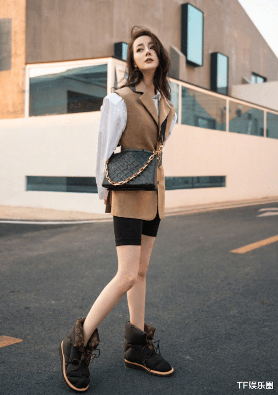 迪丽热巴|佟丽娅与娜扎支持家乡棉花，迪丽热巴进退两难，还会得罪12位艺人