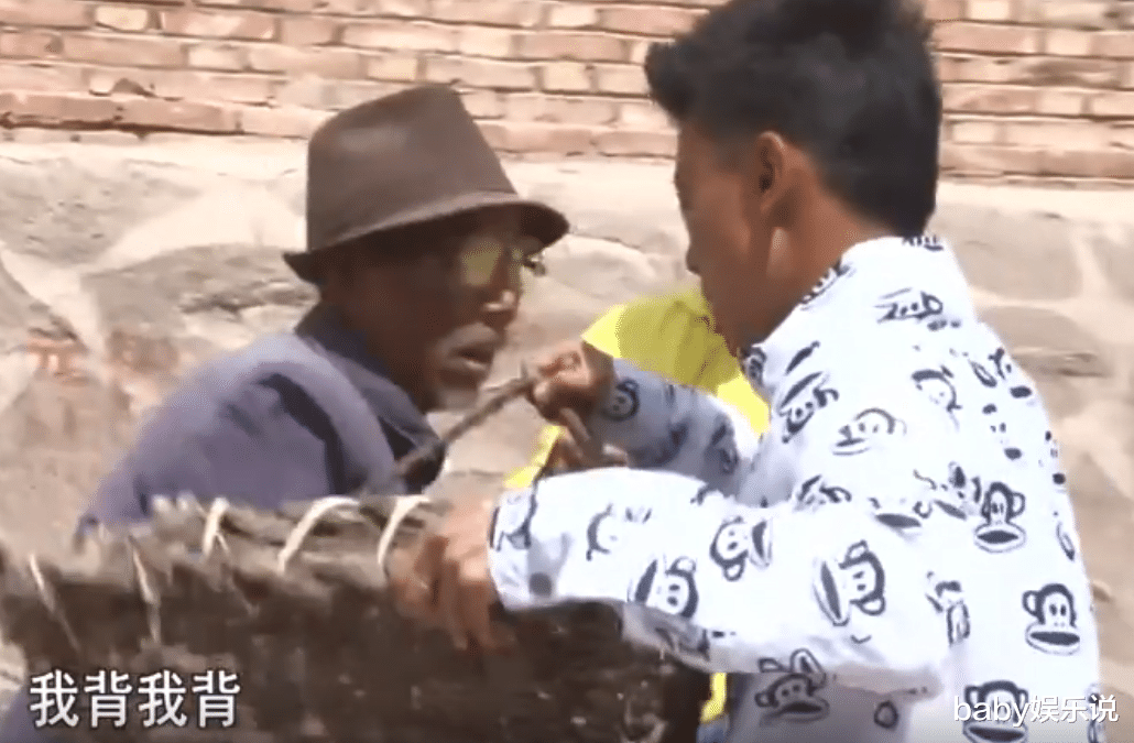 张赢天|“变形计小魔王”王晨正：爷爷去世后，不远万里奔丧悼念