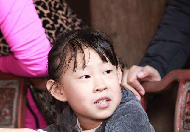 小沈阳|小沈阳女儿堪称“整容式”长大，不仅气场足，英语水平也顶呱呱