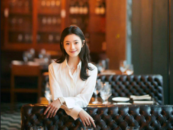 姜杉|北舞附中合照曝光:刘浩存公主打扮太抢眼,任敏留长发差点没认出