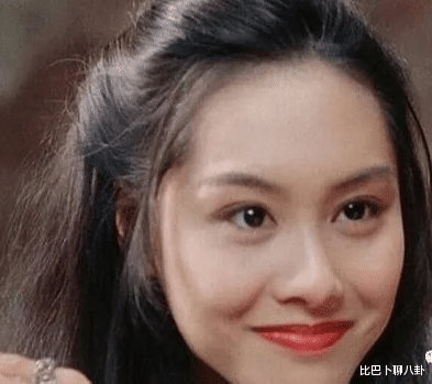 张雪迎|张雪迎挑战港片经典镜头“朱茵眨眼”，网友：确定不是抽筋？