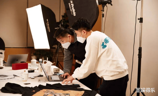 杀人案 放猛料？林臻娅钢琴老师2年未见林生斌一面，消费大众“无下限”