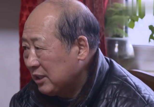 姐姐|远嫁40年的姐姐,眼红弟弟价值300万的拆迁房,舔着脸跟他抢房产