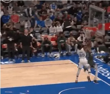 乔·约翰逊|终于等到！首秀7分钟2助！中国男孩回到NBA！整整等了他1年