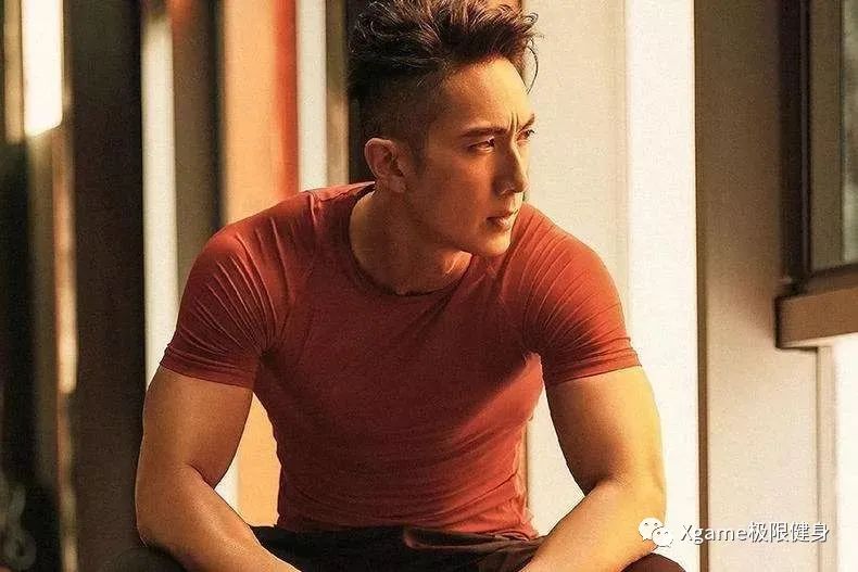吴尊|吴尊晒居家健身照，这身材41岁？