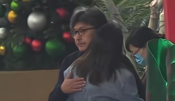 帕丽斯·希尔顿|娱乐圈撕破脸皮的6对夫妻，对前任“泼脏水”的行为一个比一个狠