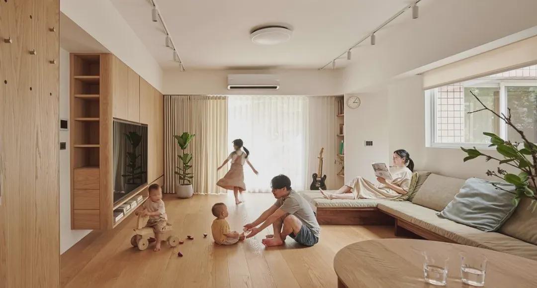 装过不少原木风，但见过最舒适的还是他家，120㎡五口之家，实用