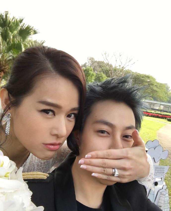 奶球妈咪聊|网红皇甫圣华转当演员，扮男性造型惊艳，与郭碧婷李溪芮关系亲密