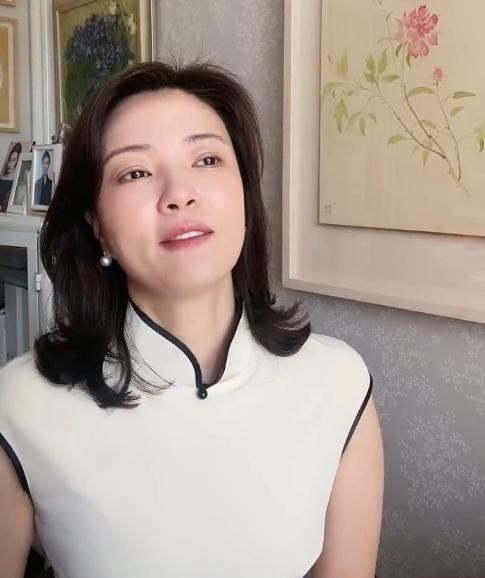 刘芳菲|刘芳菲：佳节无法和父母团聚，一个人形单影只在京冷冷清清过中秋