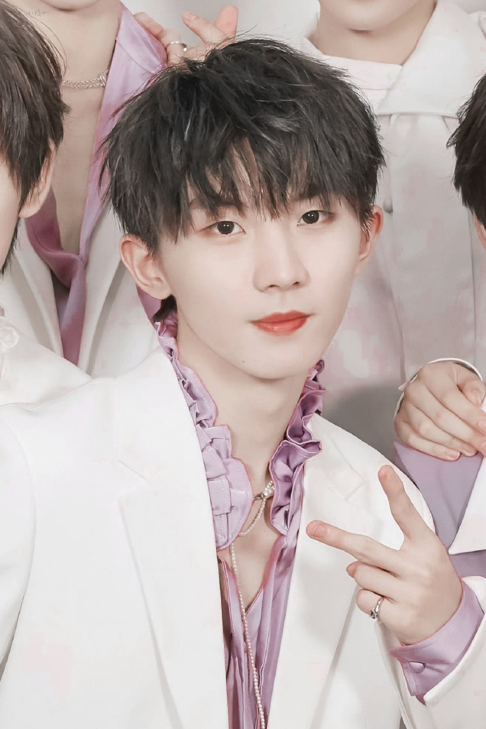 关晓彤|《我们的歌3》官宣B组阵容，刘宇宁和翟潇闻加盟，依然没有马嘉祺